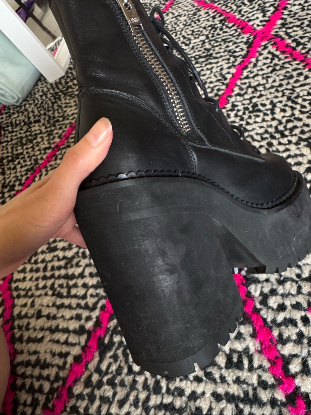 UNIF Choke Boot - US 7 - Black lace-up chunky platform heel boot - Picture 10 of 10